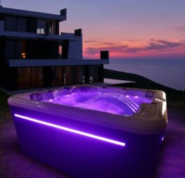 NEW PALM SPAS SPRITZ+ 6 SEAT HOT TUB 13AMP PLUG AND PLAY WHIRLPOOL 1 LOUNGER SPA